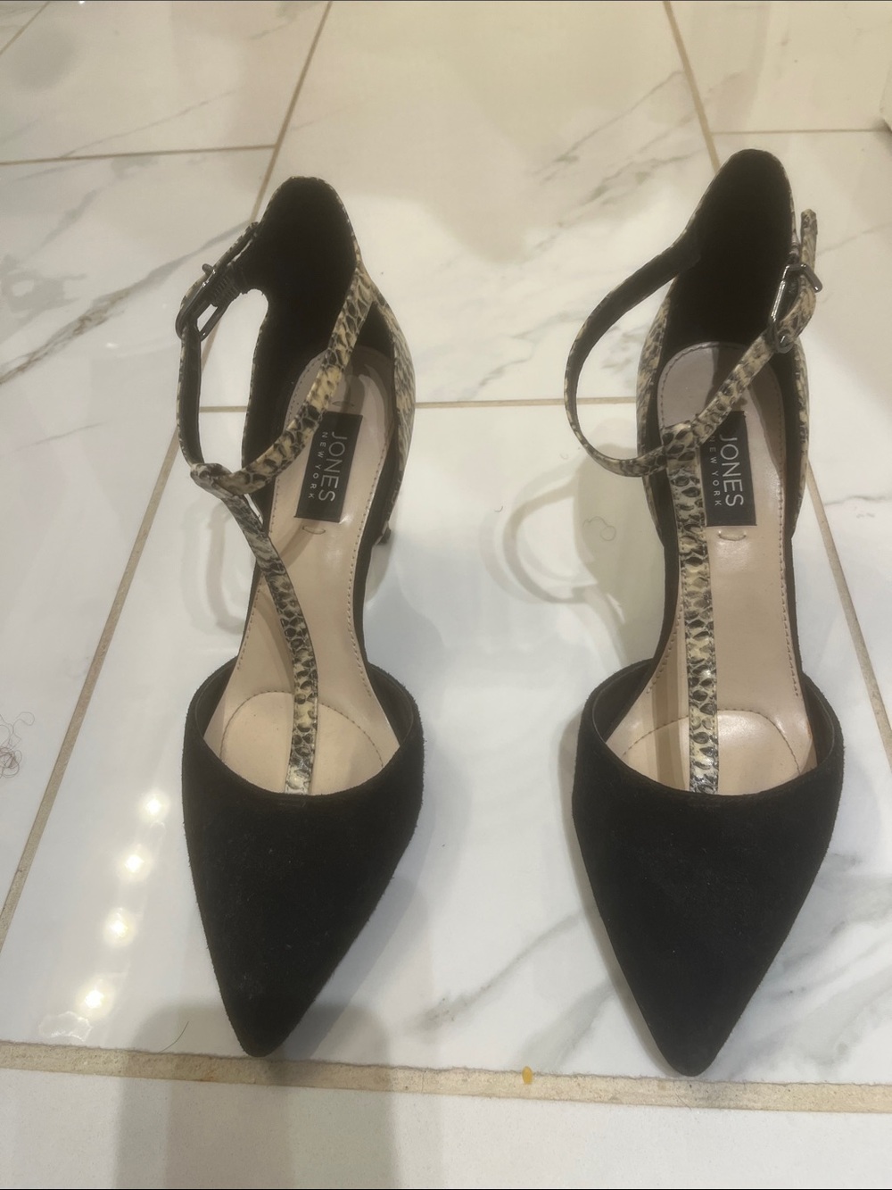 Jones New York Black Pointed-Toe Heels with Snake-Print Straps